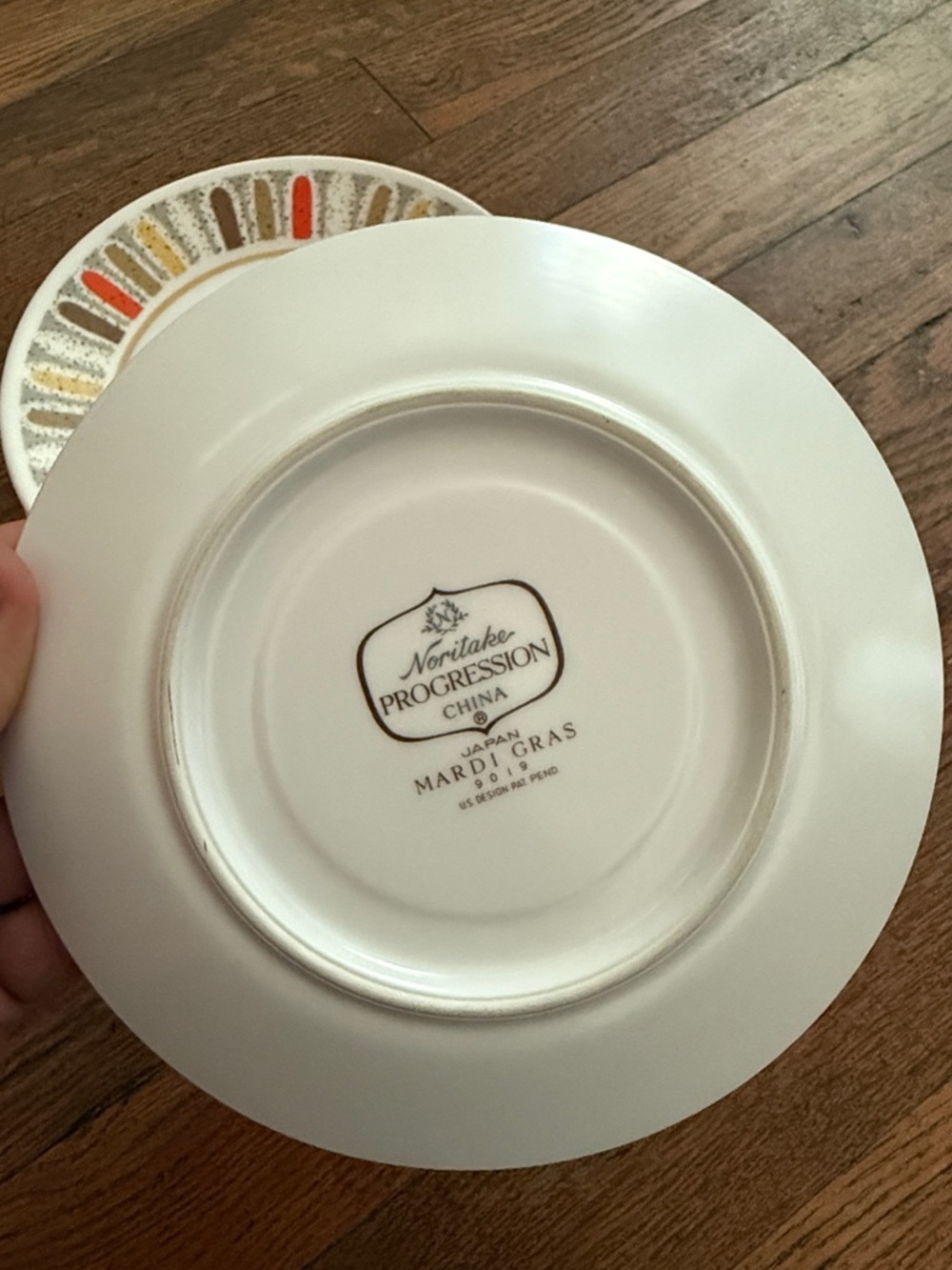 Noritake Mardi Gras Saucers in White Orange, Yellow and Brown Accents Set of 6 - Picture 2 of 8